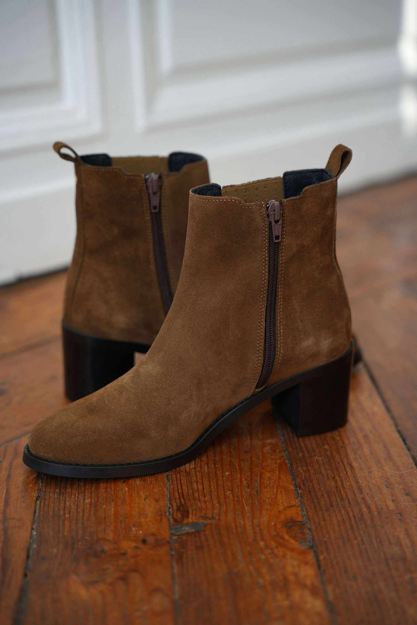 Impact 12581 cuir nubuck camel