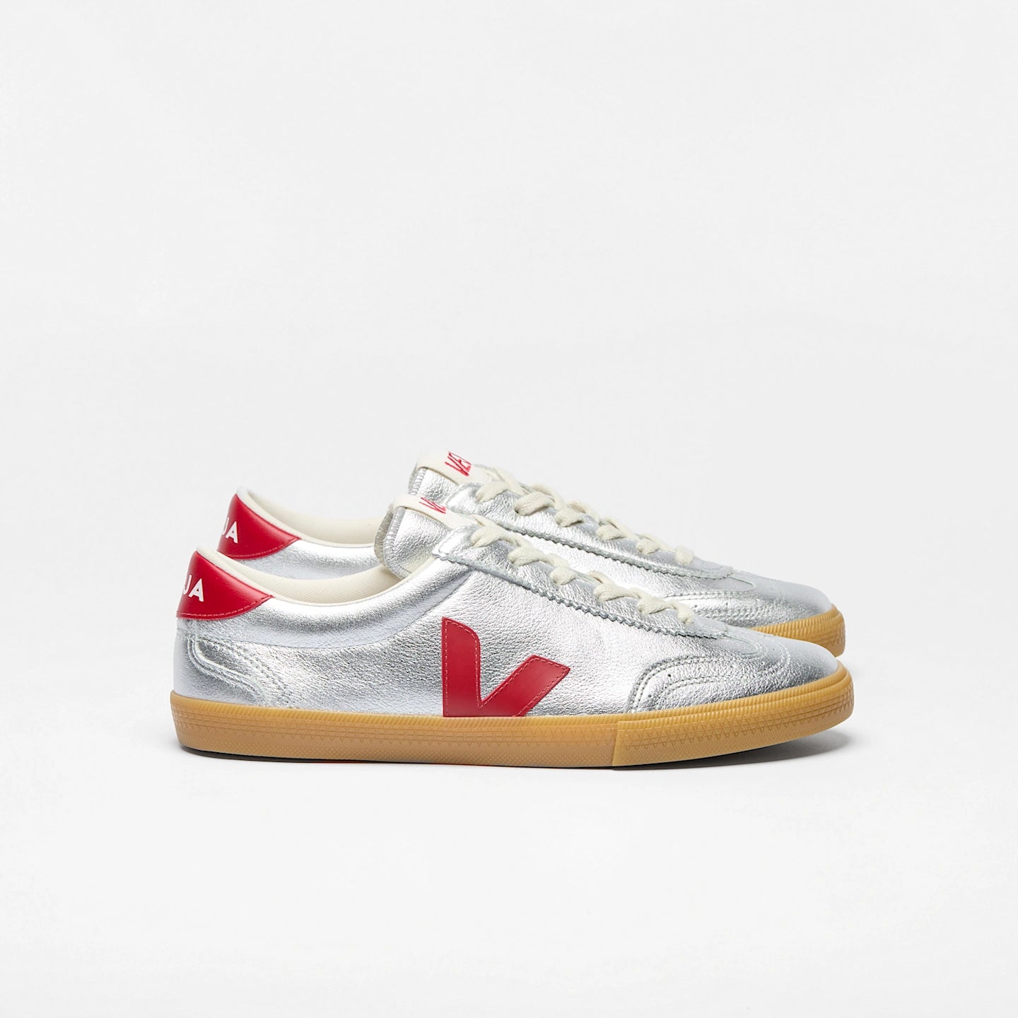 Veja Volley leather silver